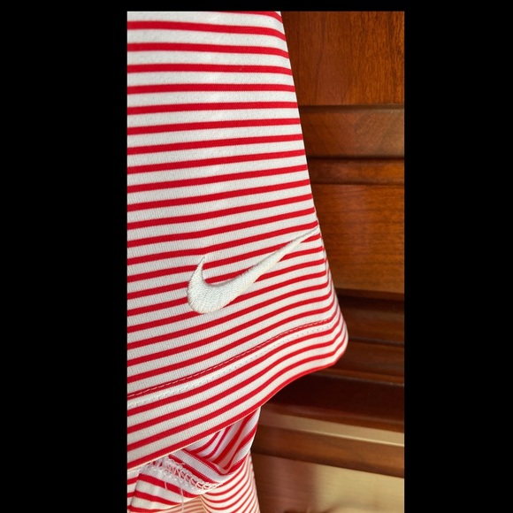 Men’s nike golf dri fit top - Picture 2 of 3